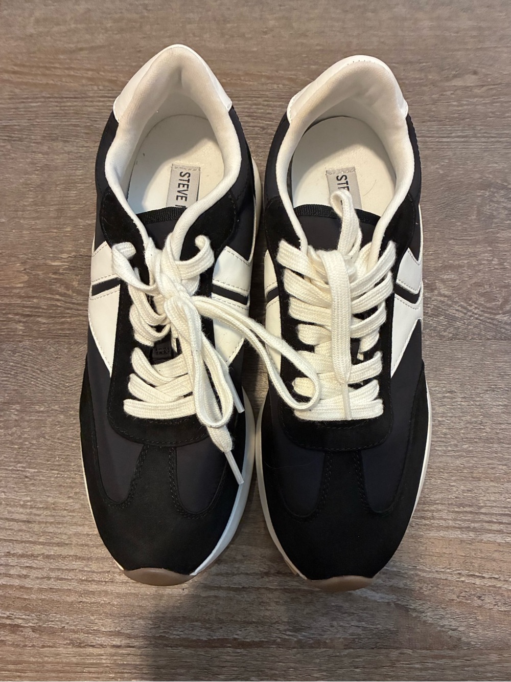 Steve Madden Women’s Athletic Running shoes